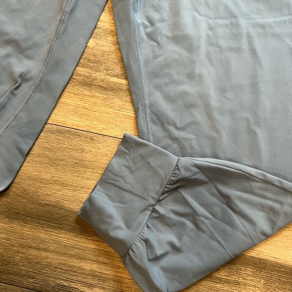 Athleta Salutation Jogger- XL - Picture 2 of 13